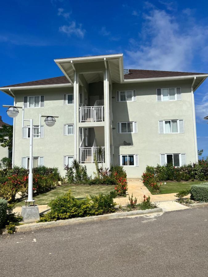 Апартаменты Ocho Rios Ocean Escape Richmond Экстерьер фото